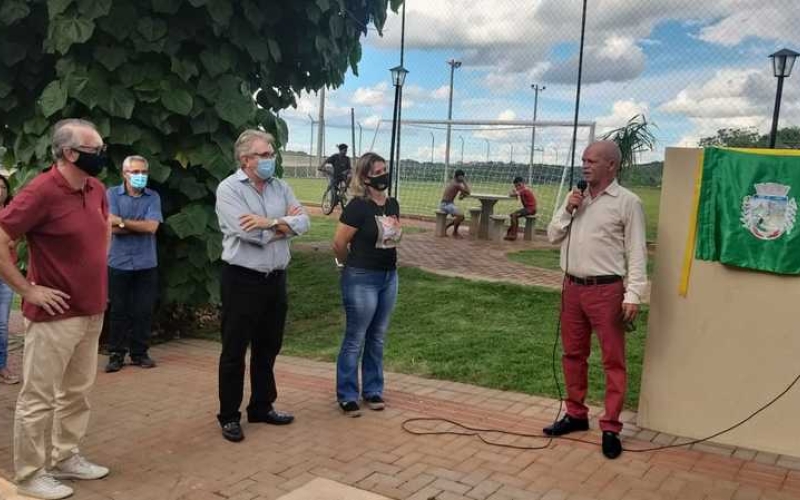 Prefeitura entrega Centro Poliesportivo Antônio Godói Sobrinho -