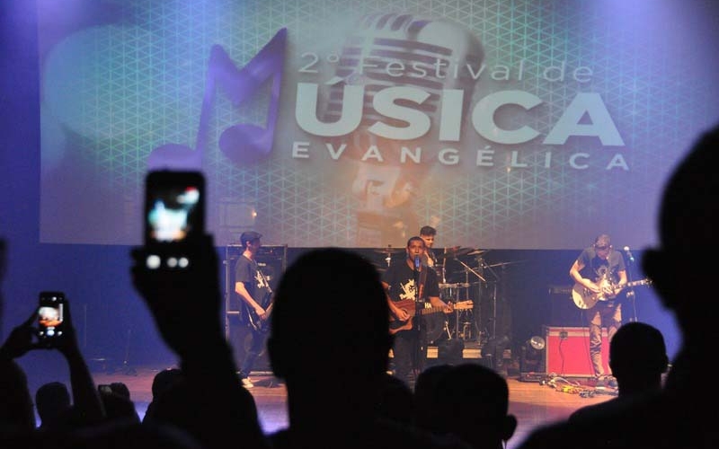 Festival de Música Evangélica lotou o Cine Teatro