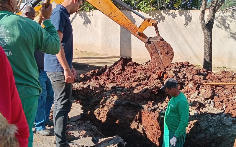 Servidores do Parque de Máquinas e da Proteção Animal recebem moção de aplauso na Câmara Municipal