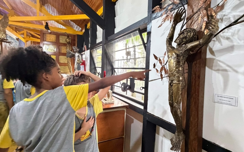 Visitas guiadas de alunos promovem educação turística em Ibiporã