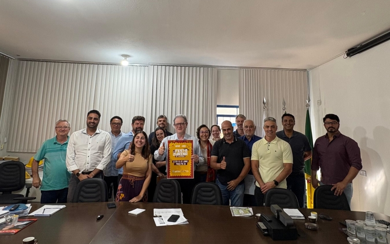 Administração municipal reúne equipes para alinhar preparativos da 47ª Festa Junina