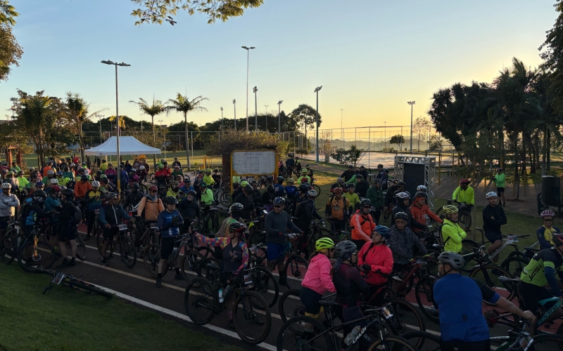 Volta do Guarani reúne 300 ciclistas em Ibiporã para um domingo de superação e confraternização